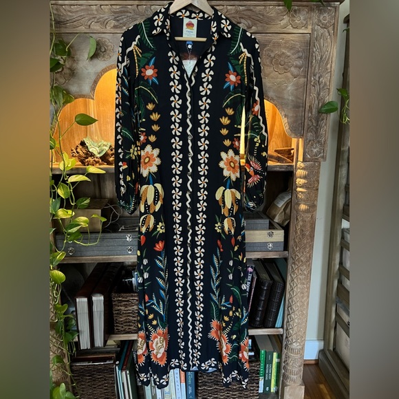 Anthropologie | Farm Rio Long-Sleeve Button-Front Midi Dress - Picture 2 of 8